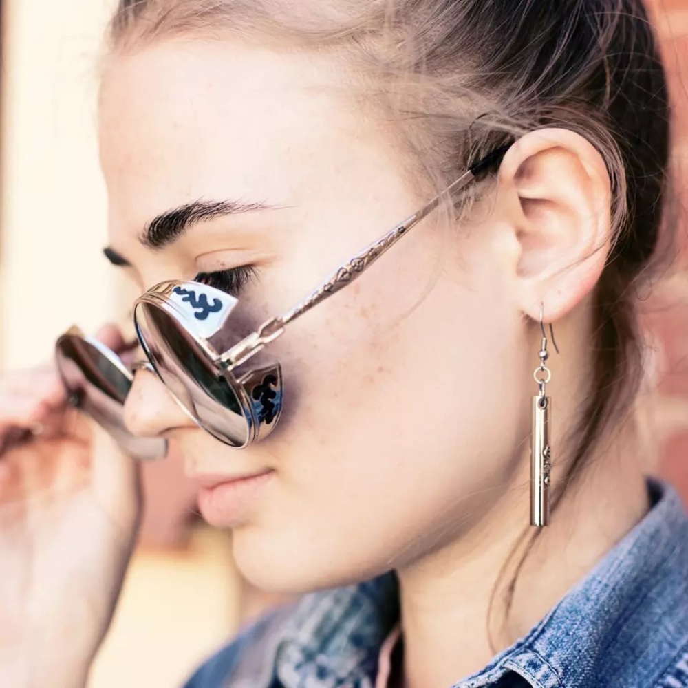 “Retro Fabulousity” (CLOSING CLOSET SALE)